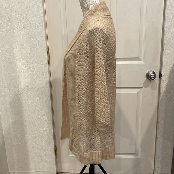 Charlotte Russe Light Beige Cardigan - Picture 3 of 7